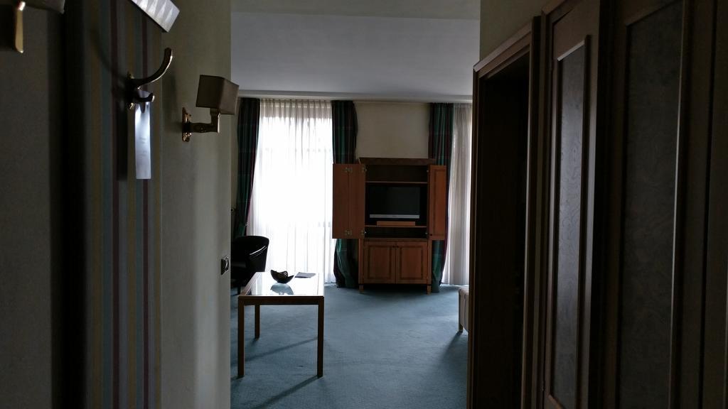Hotel Hessler Maintal Esterno foto