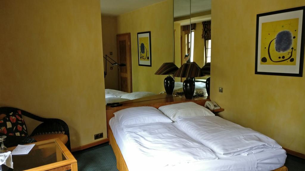 Hotel Hessler Maintal Esterno foto